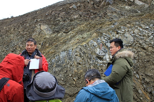 所长吴福元院士带队考察土耳其特提斯构造域----中国科学院地质与地球物理研究所